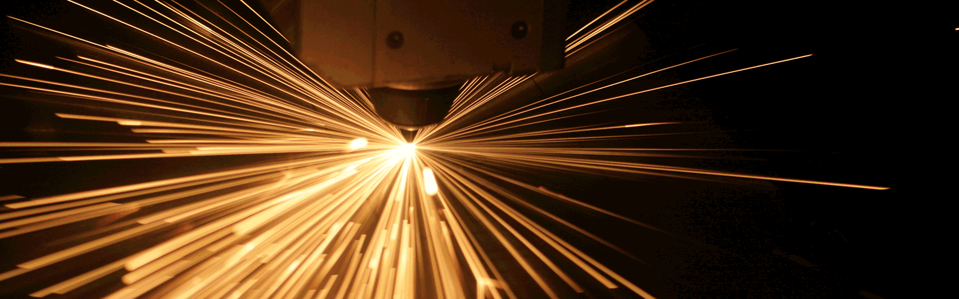 Beam shaping optics for laser welding